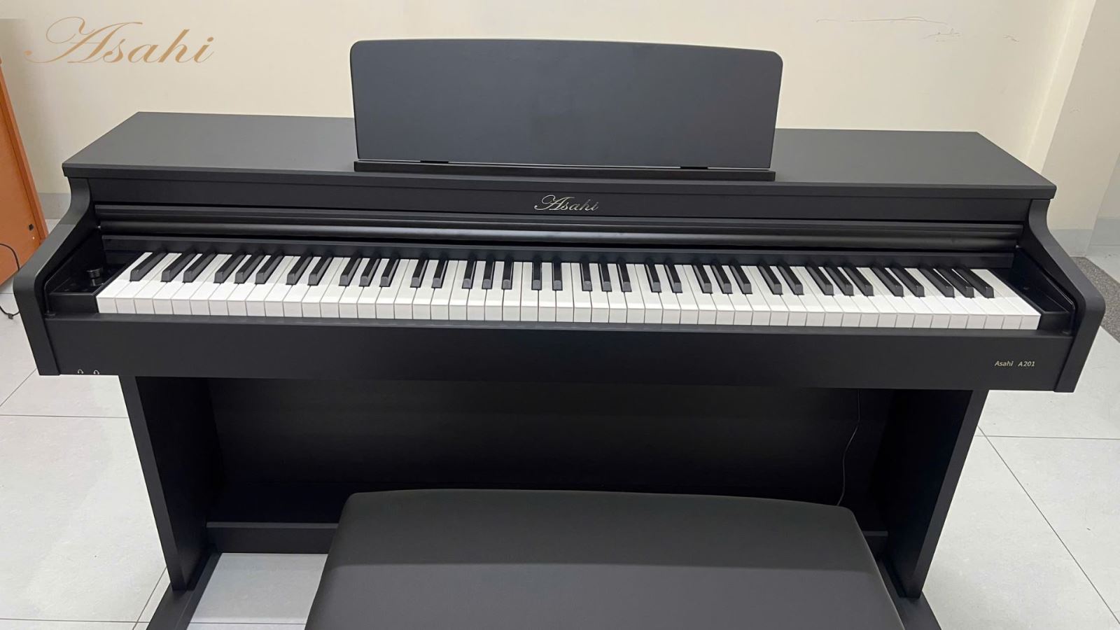 Mẫu đàn piano điện Asahi tích hợp các bộ loa chất lượng, cho âm thanh tốt nhất